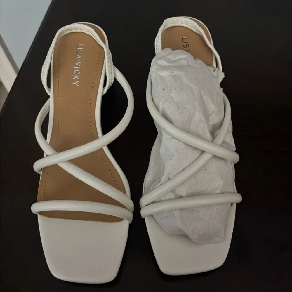 Lisa Vicky ILLUME-V White Sheep Nappa Block Heel Sandals - Size 7.5 M NIB